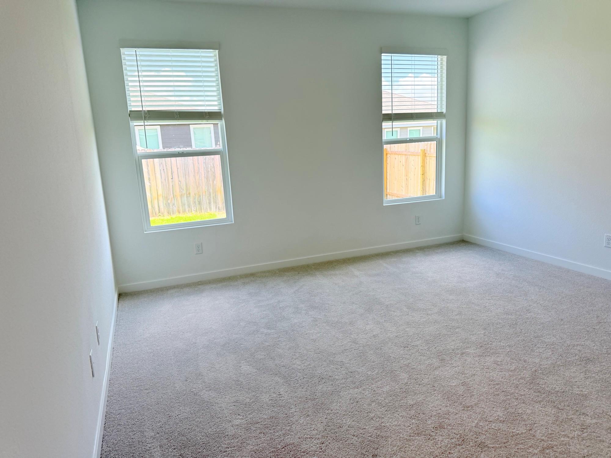 306 Heavenly Way Property Photo 4