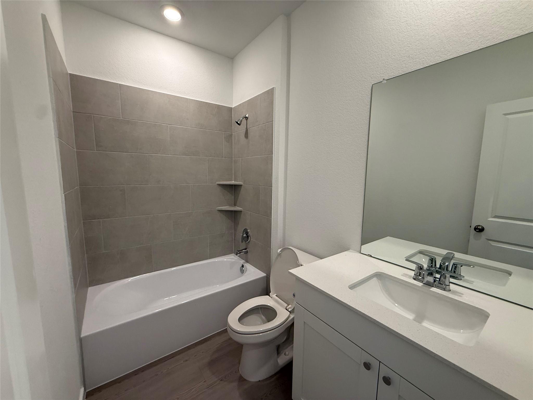 306 Heavenly Way Property Photo 8