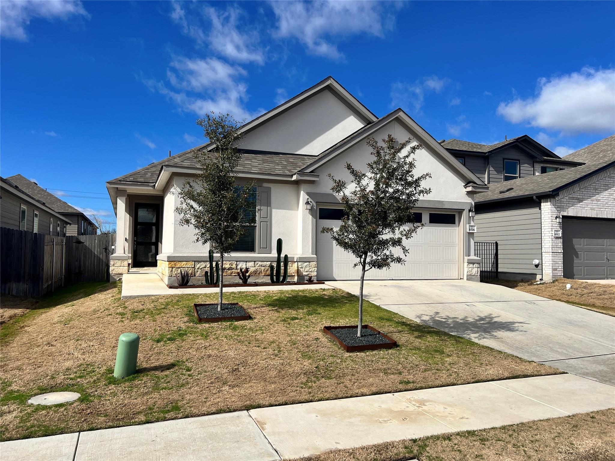 6516 Carriage Pines Dr Property Photo 1