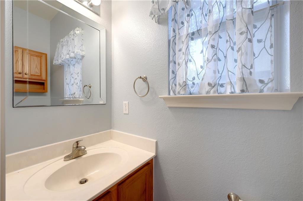 1600 White Oak Loop Property Photo 9