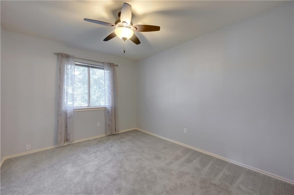 1600 White Oak Loop Property Photo 17