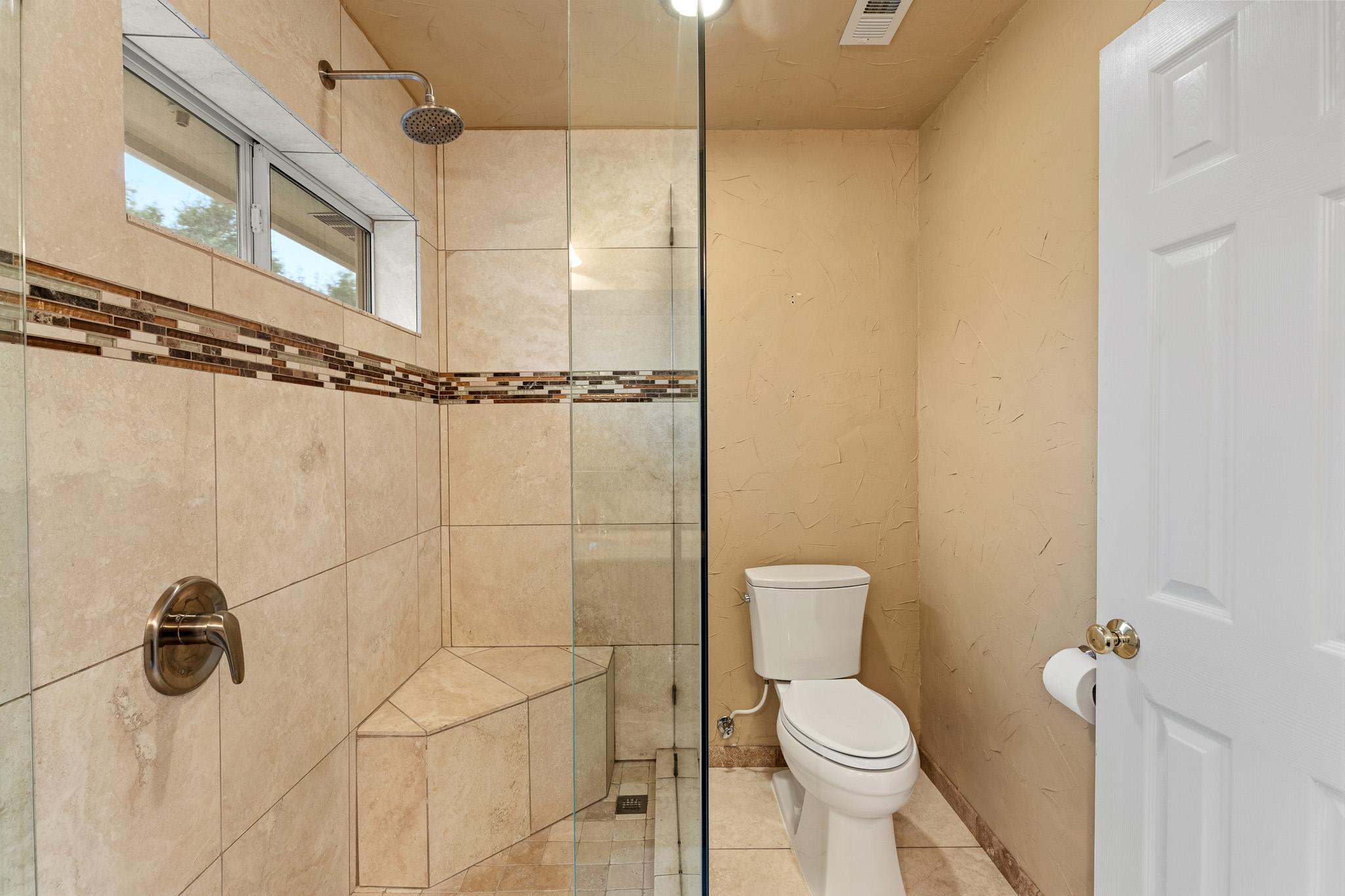 905 Brighton Bend Ln Property Photo 30