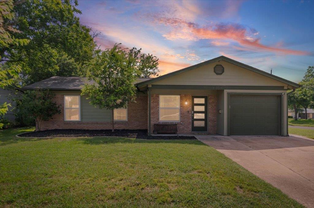 8514 Burrell Dr Property Photo 1