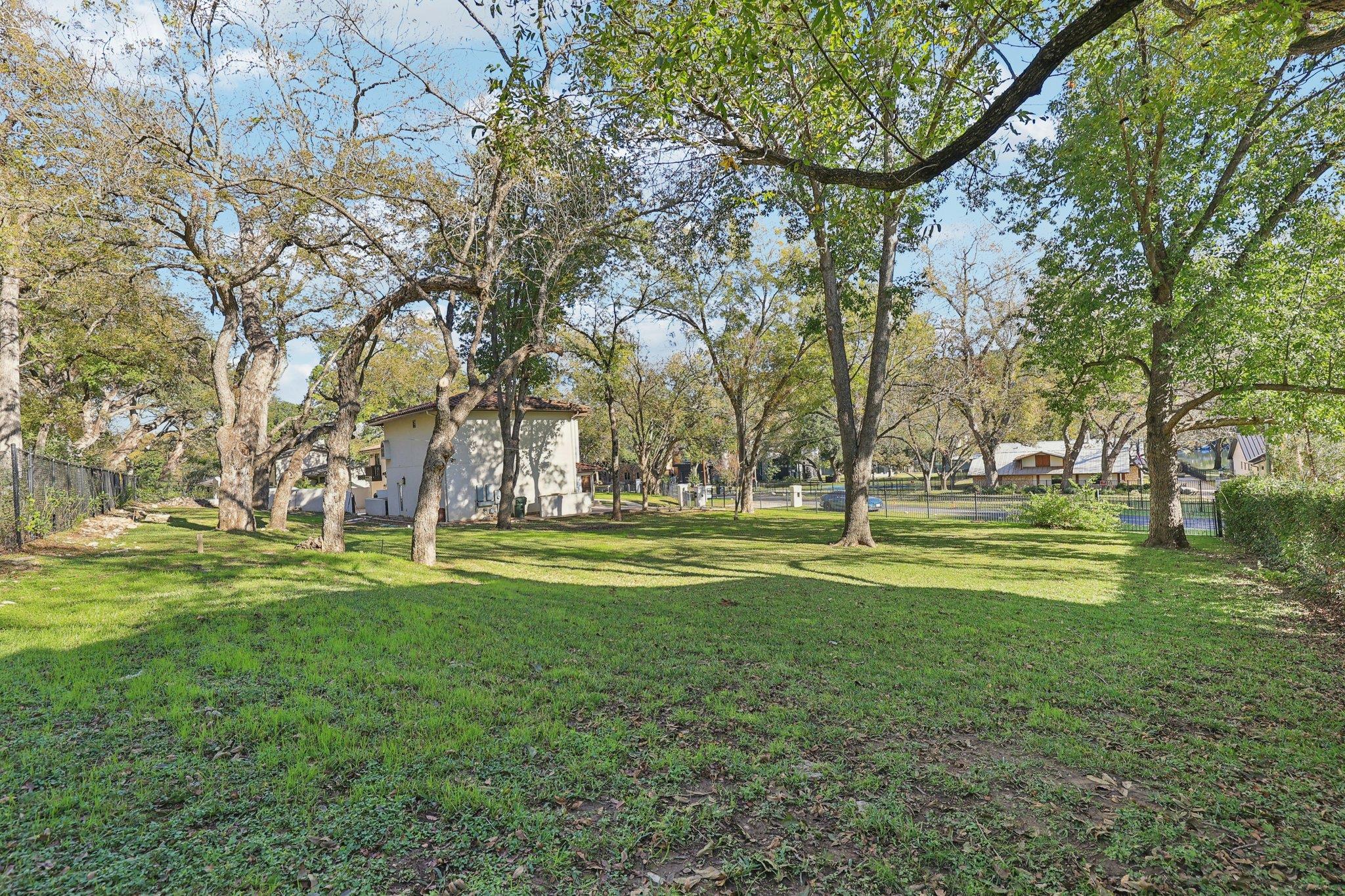 2706 Pearce Rd Property Photo 32