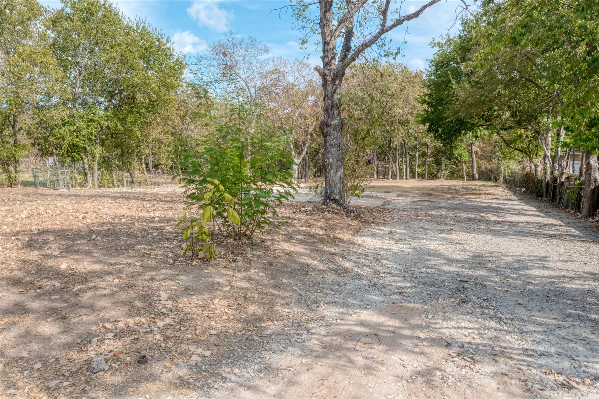 5701 Bitterwood Dr Property Photo 5