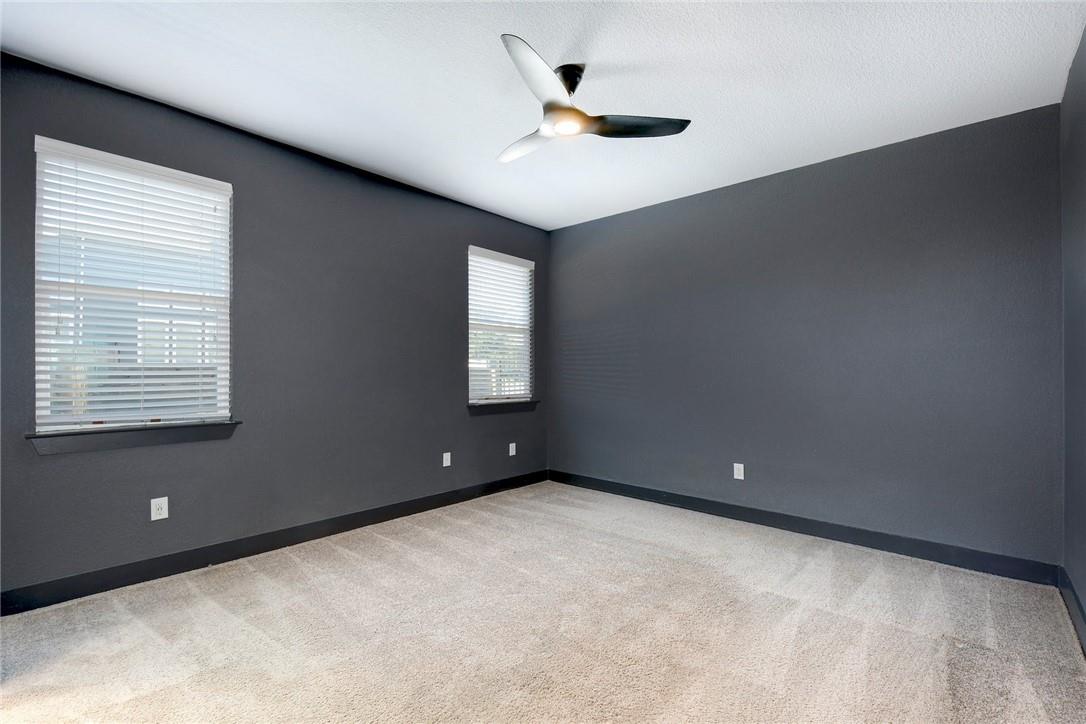 2107 Capulet St Property Photo 14