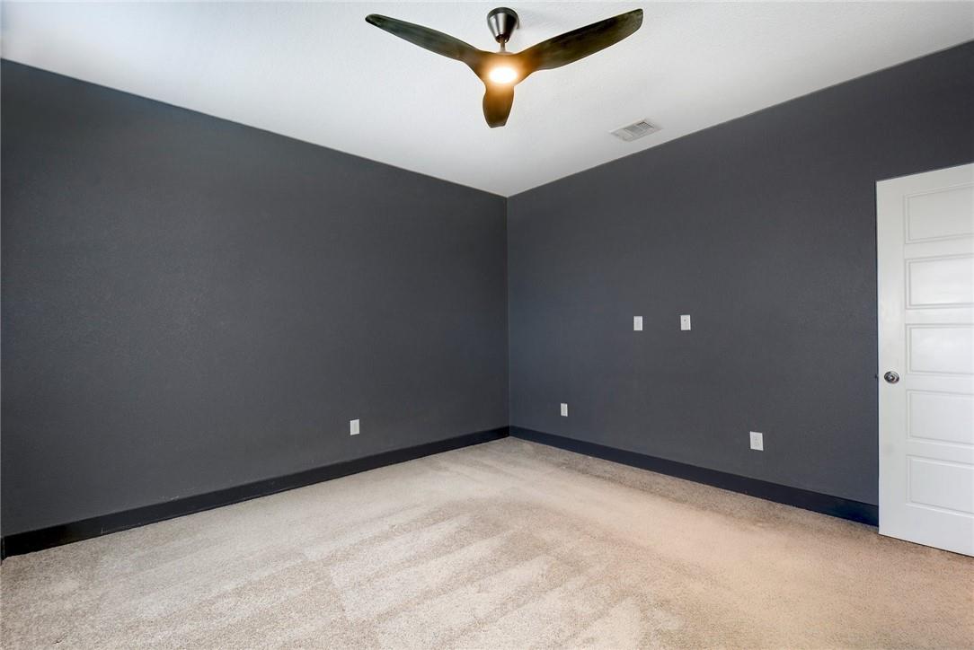 2107 Capulet St Property Photo 16
