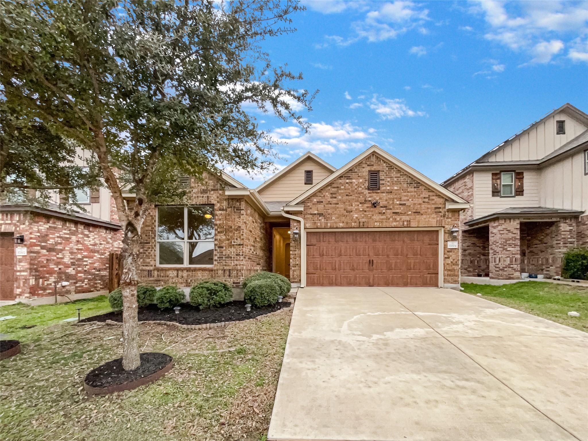 17004 Spanish Star Dr Property Photo