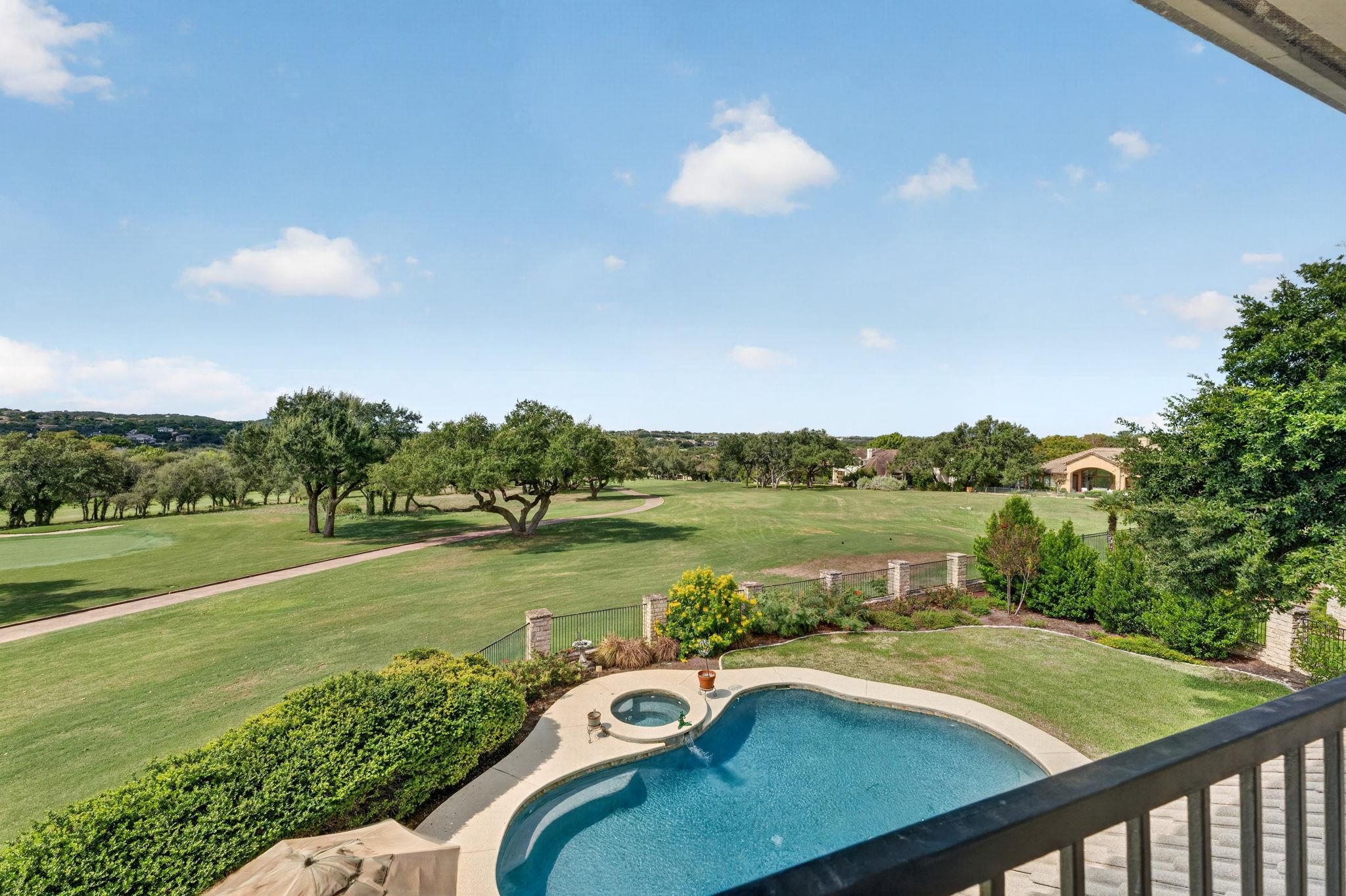 7 Random Cv Property Photo 1