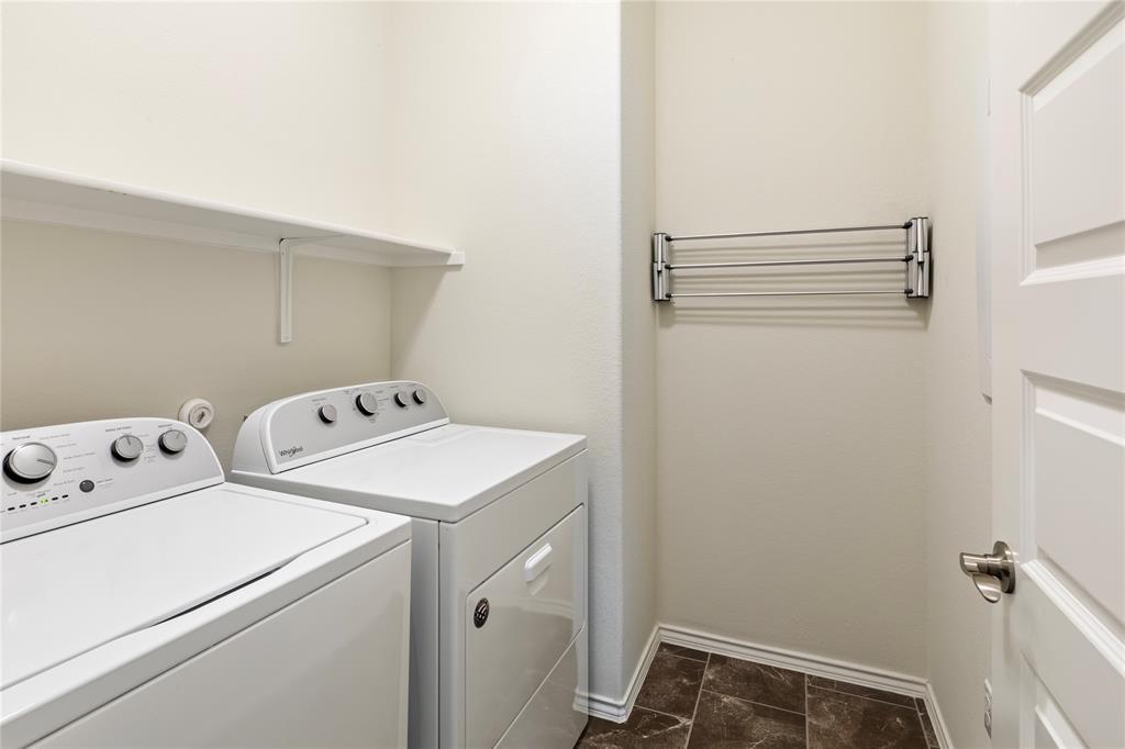 1001 Mccormick Cv Property Photo 17