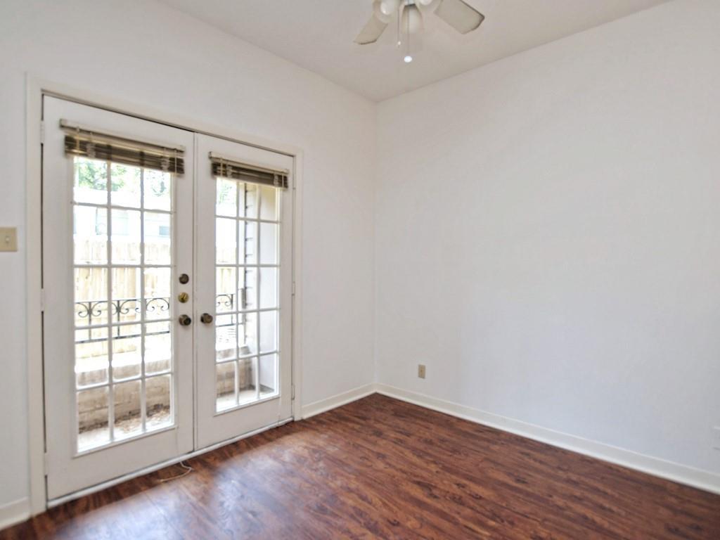 2216 San Gabriel St #105 Property Photo 4