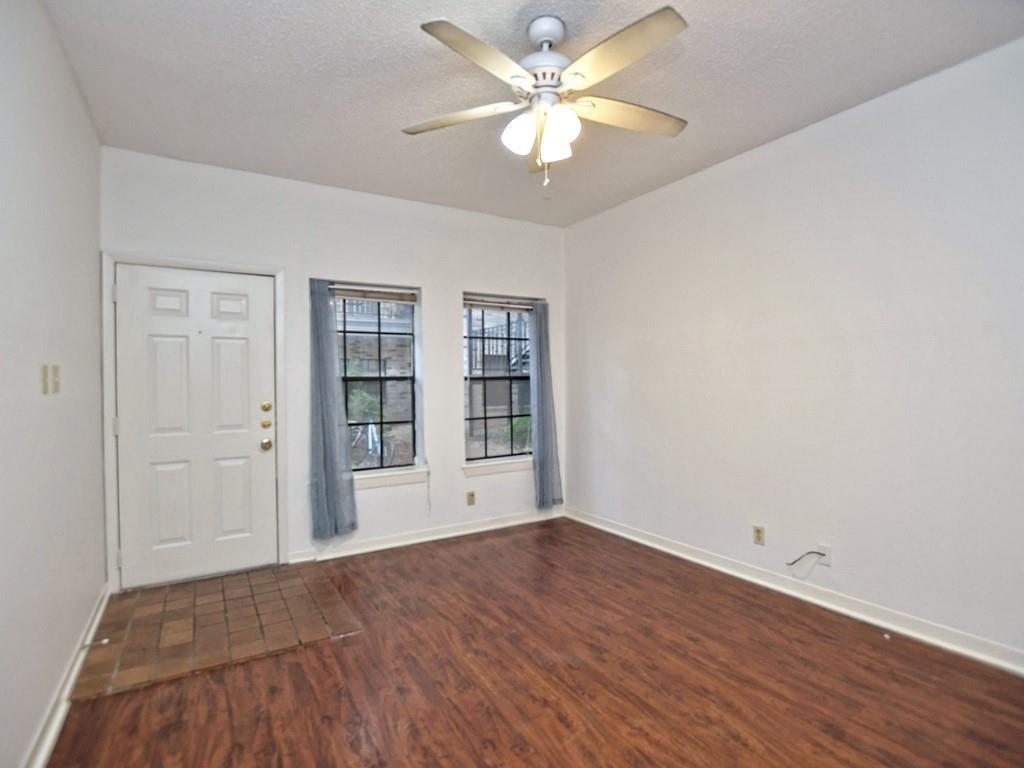 2216 San Gabriel St #105 Property Photo 7