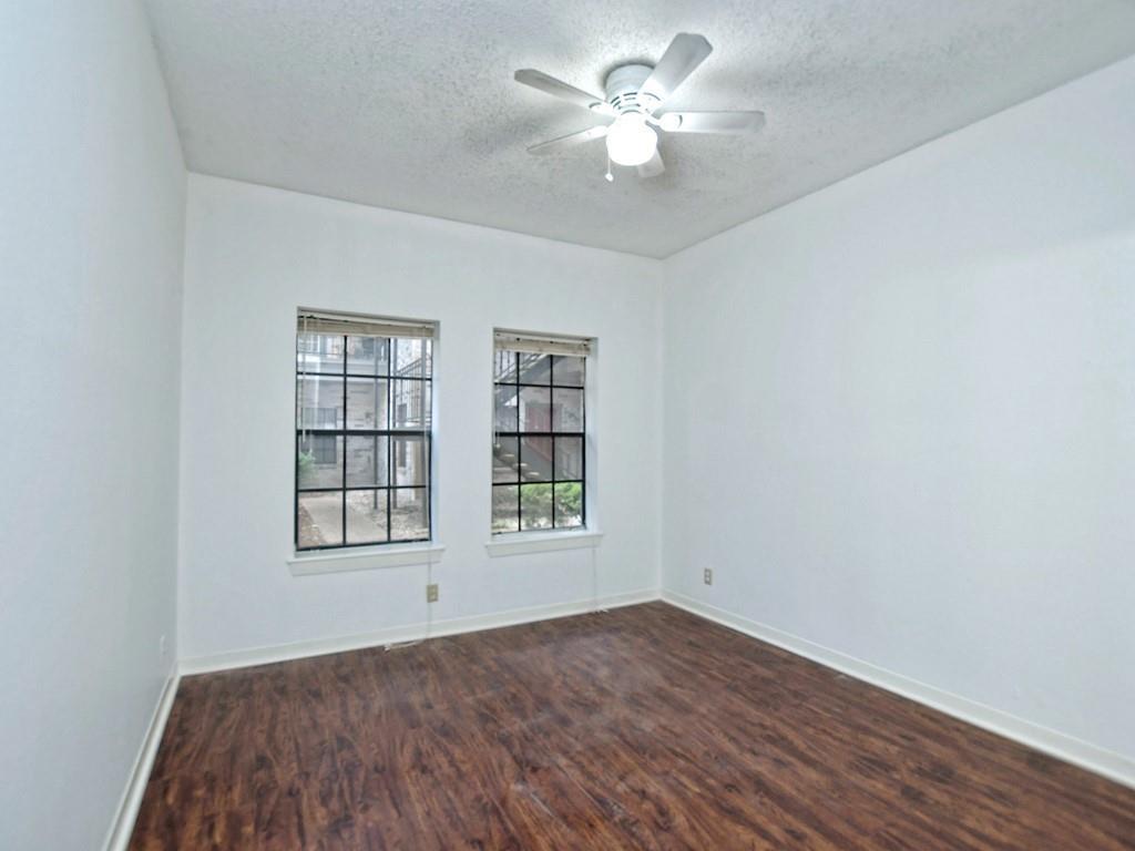 2216 San Gabriel St #105 Property Photo 9