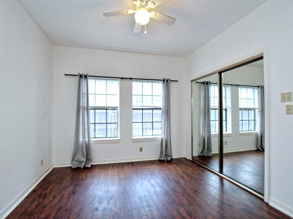 2216 San Gabriel St #105 Property Photo 11