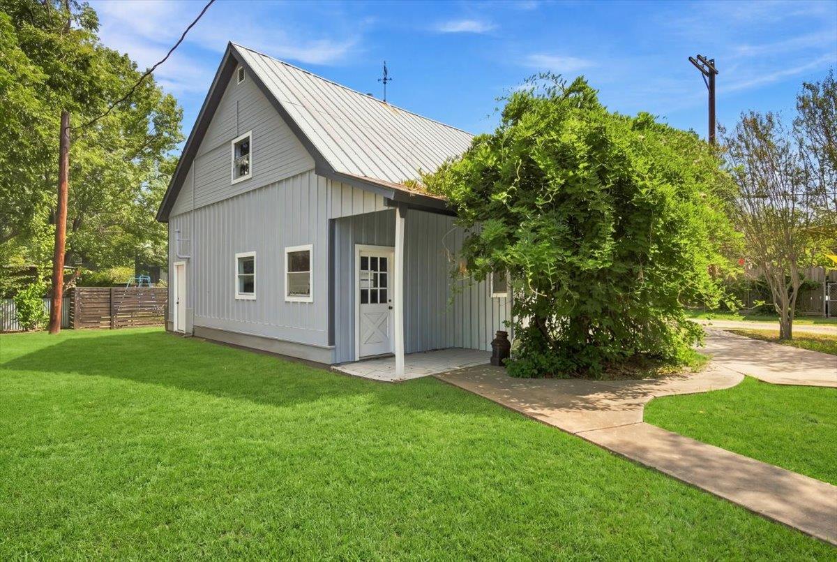 500 Ramona St Property Photo 27