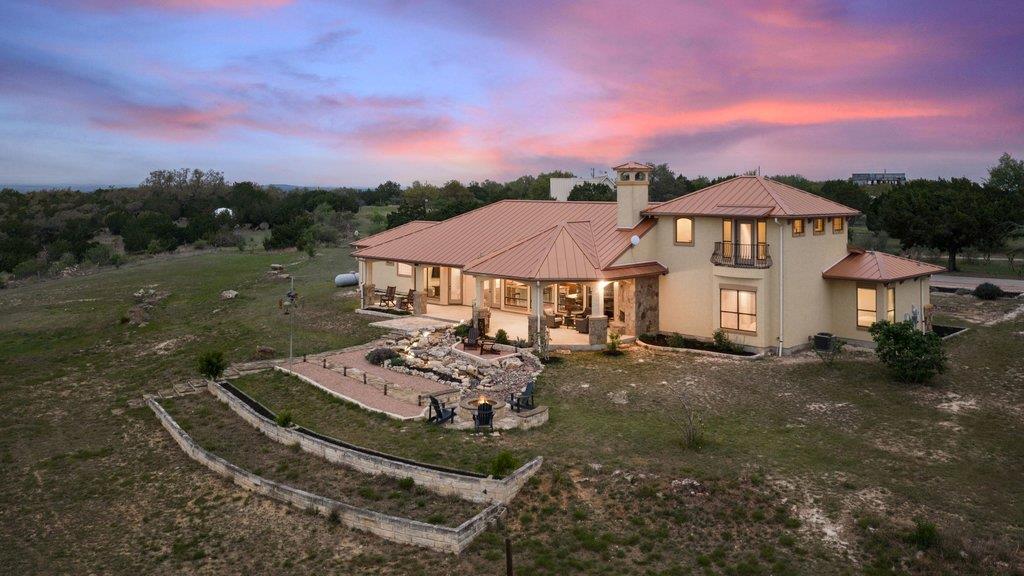 733 Dawn Vw Property Photo 2