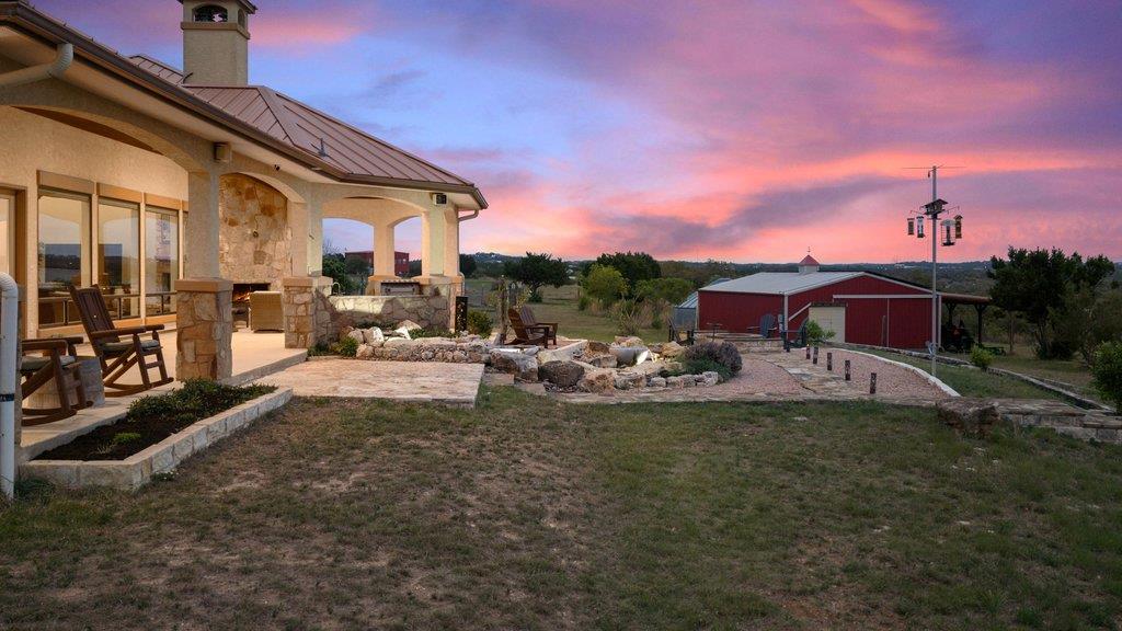 733 Dawn Vw Property Photo 4