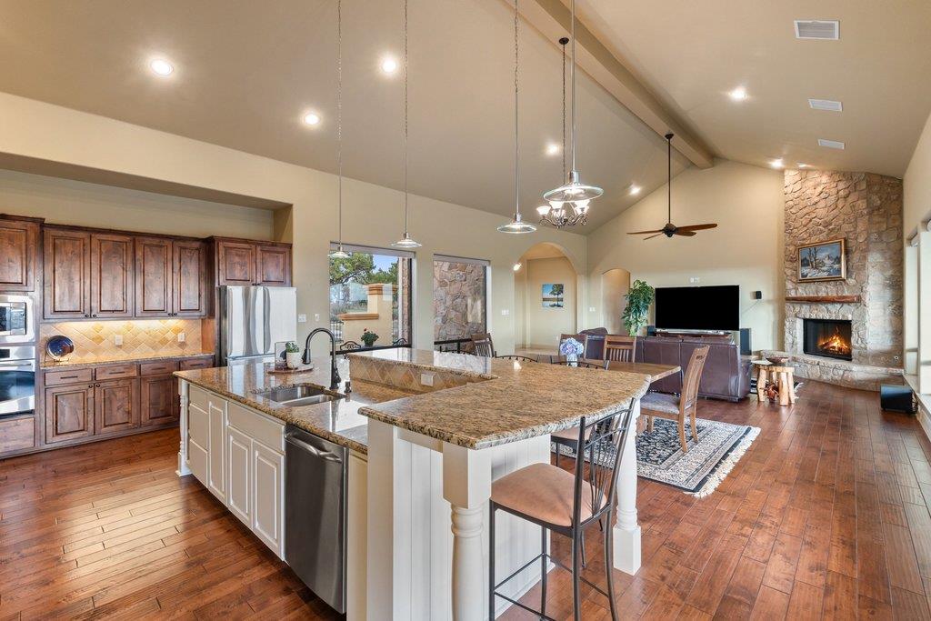 733 Dawn Vw Property Photo 19