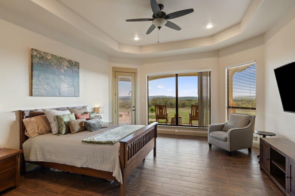 733 Dawn Vw Property Photo 24