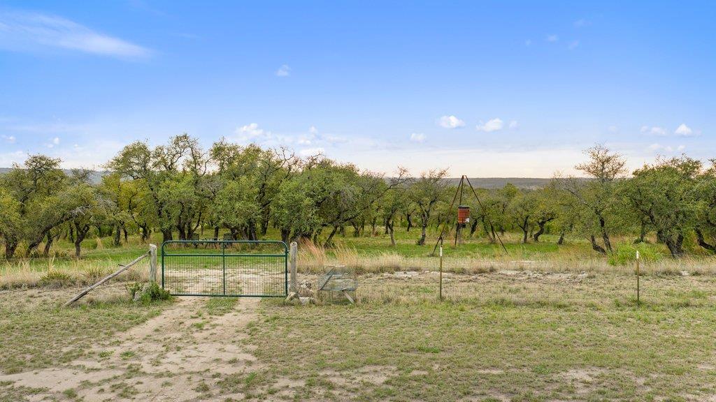 733 Dawn Vw Property Photo 37