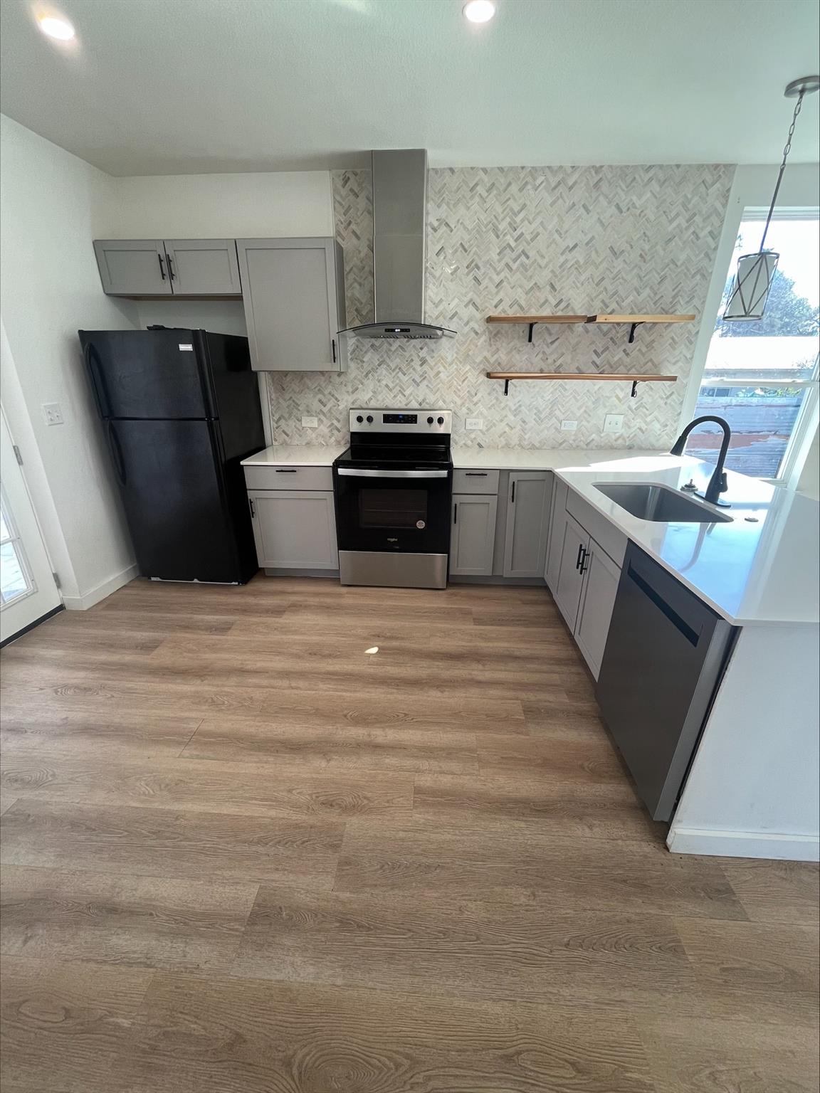 115 W Ila St Property Photo 15