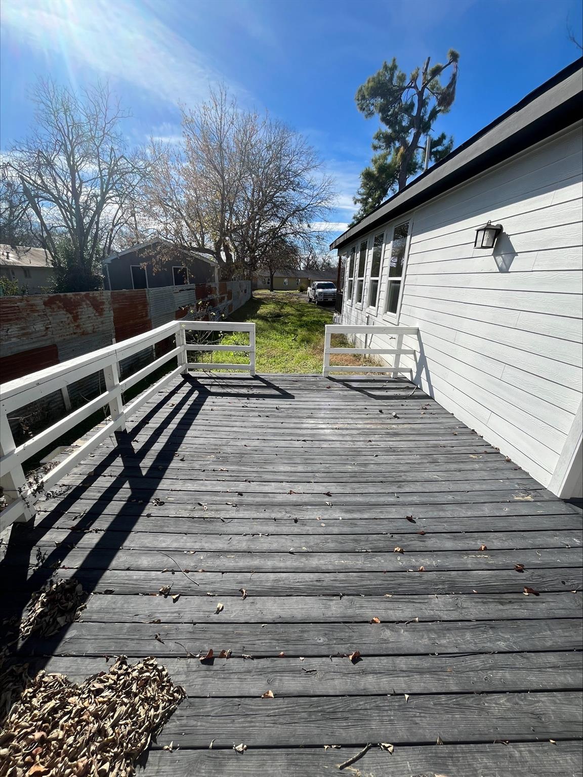 115 W Ila St Property Photo 18