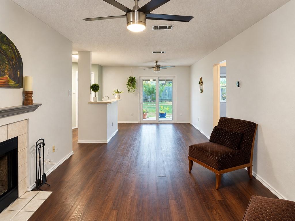 2210 Clayton Way Property Photo 5