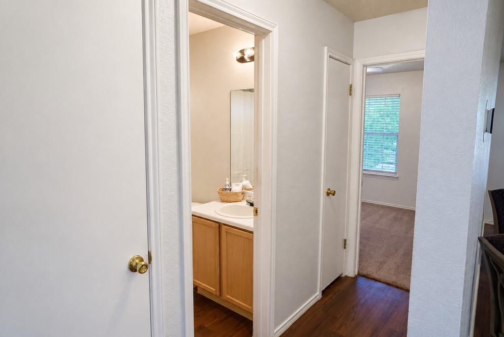 2210 Clayton Way Property Photo 18