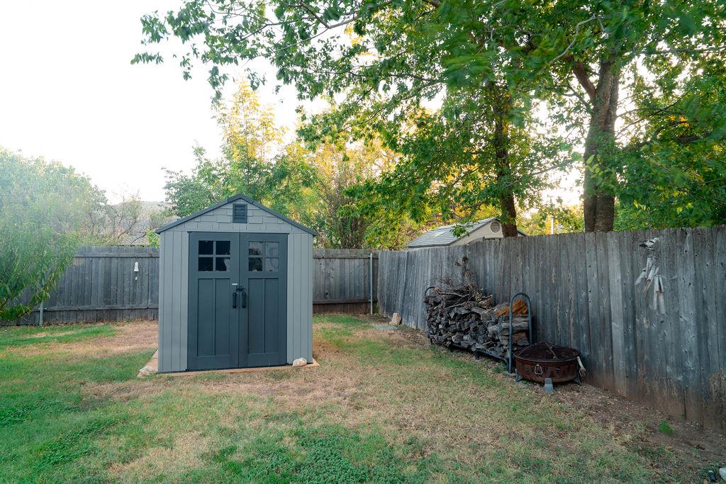2210 Clayton Way Property Photo 22