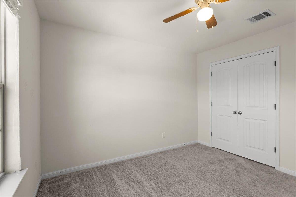 901 Melda St Property Photo 18