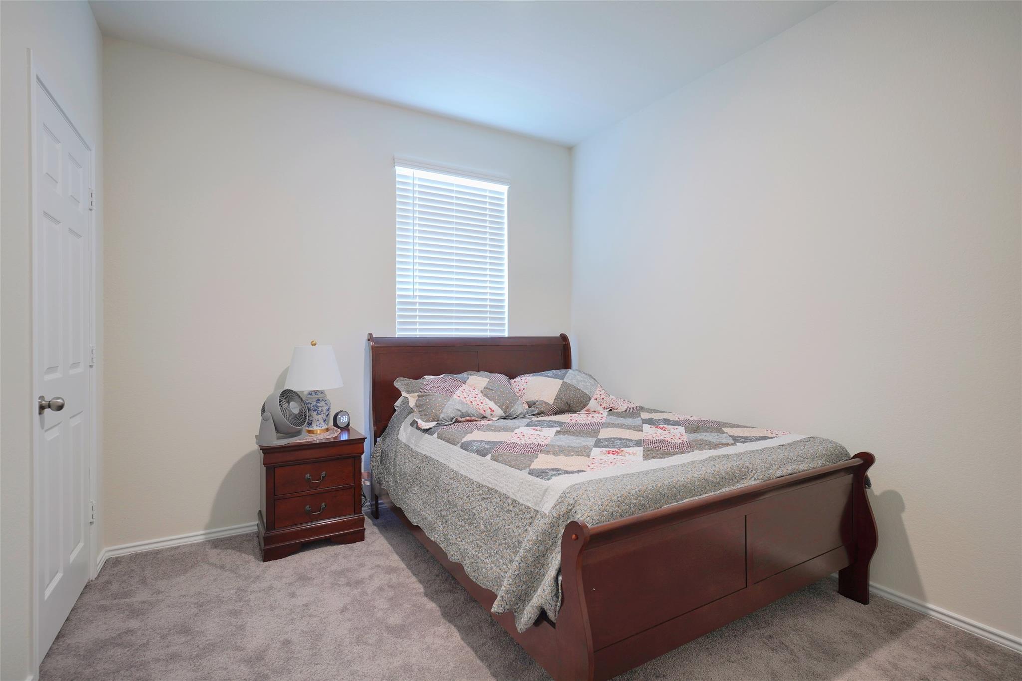545 Tree Nut Loop Property Photo 7