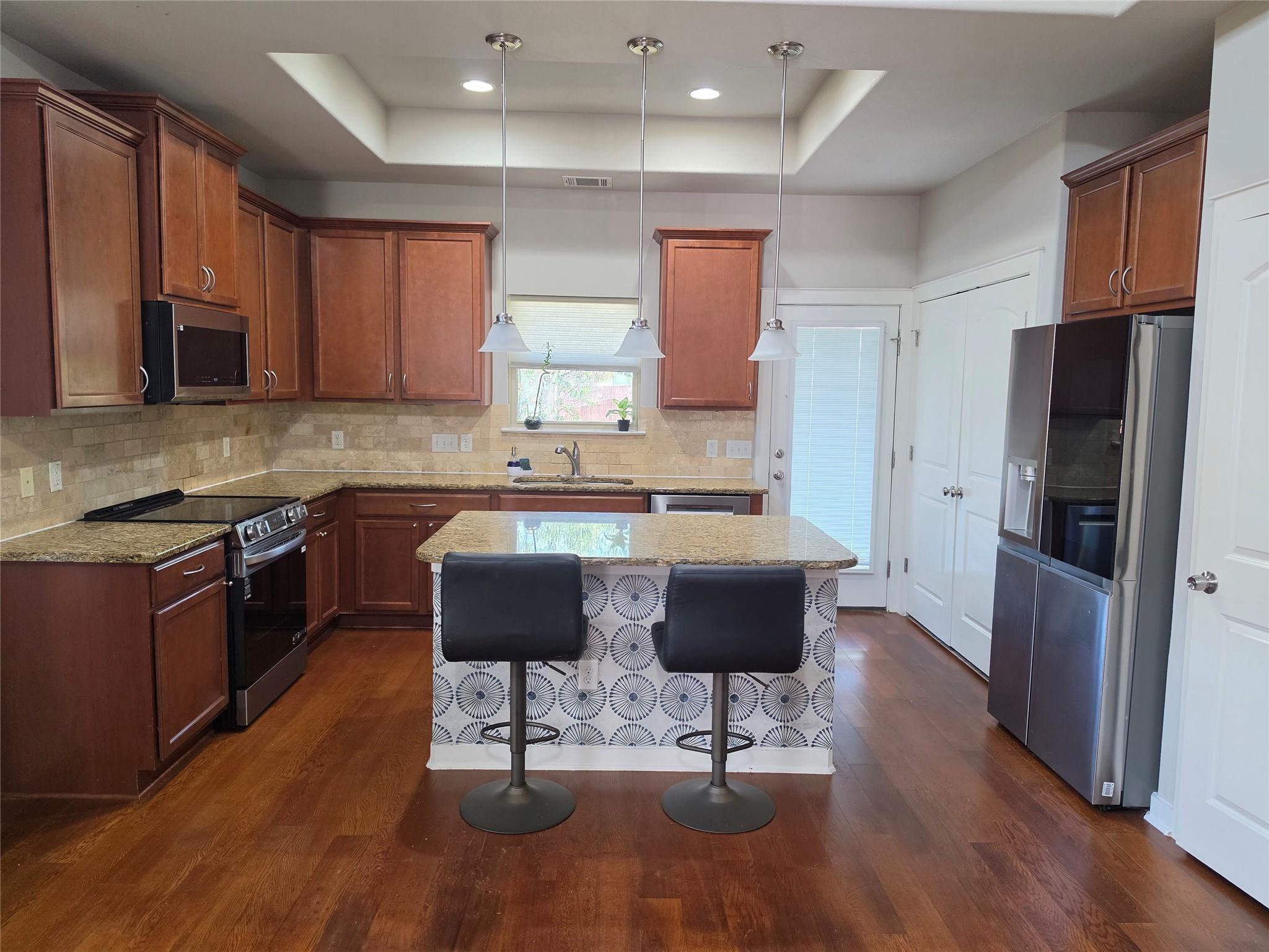 16017 Mcaloon Way Property Photo 5