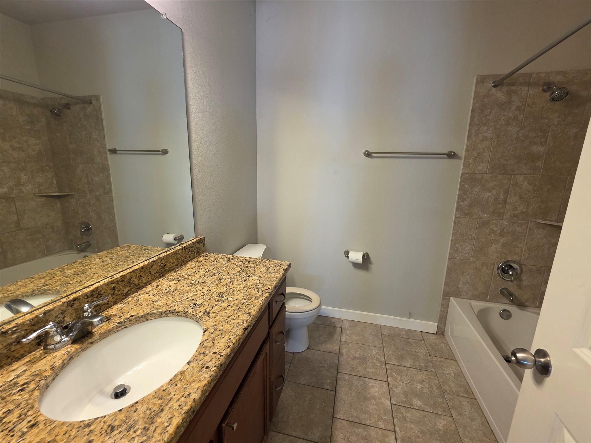 16017 Mcaloon Way Property Photo 21