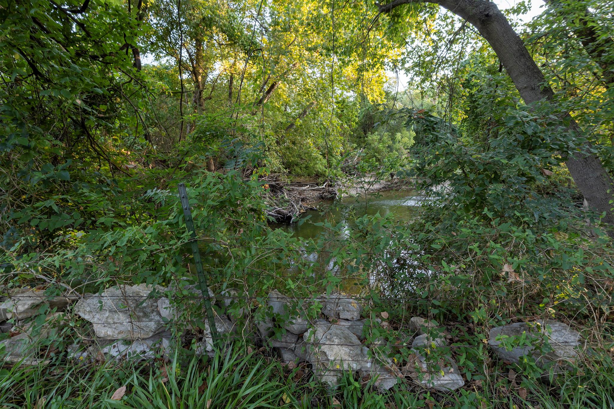 2681 Sam Bass Rd Property Photo 11