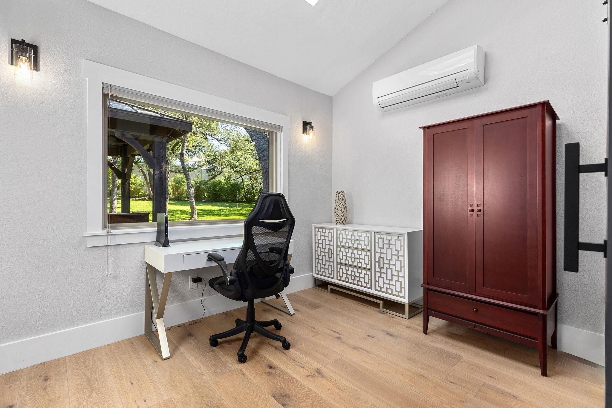 2681 Sam Bass Rd Property Photo 25