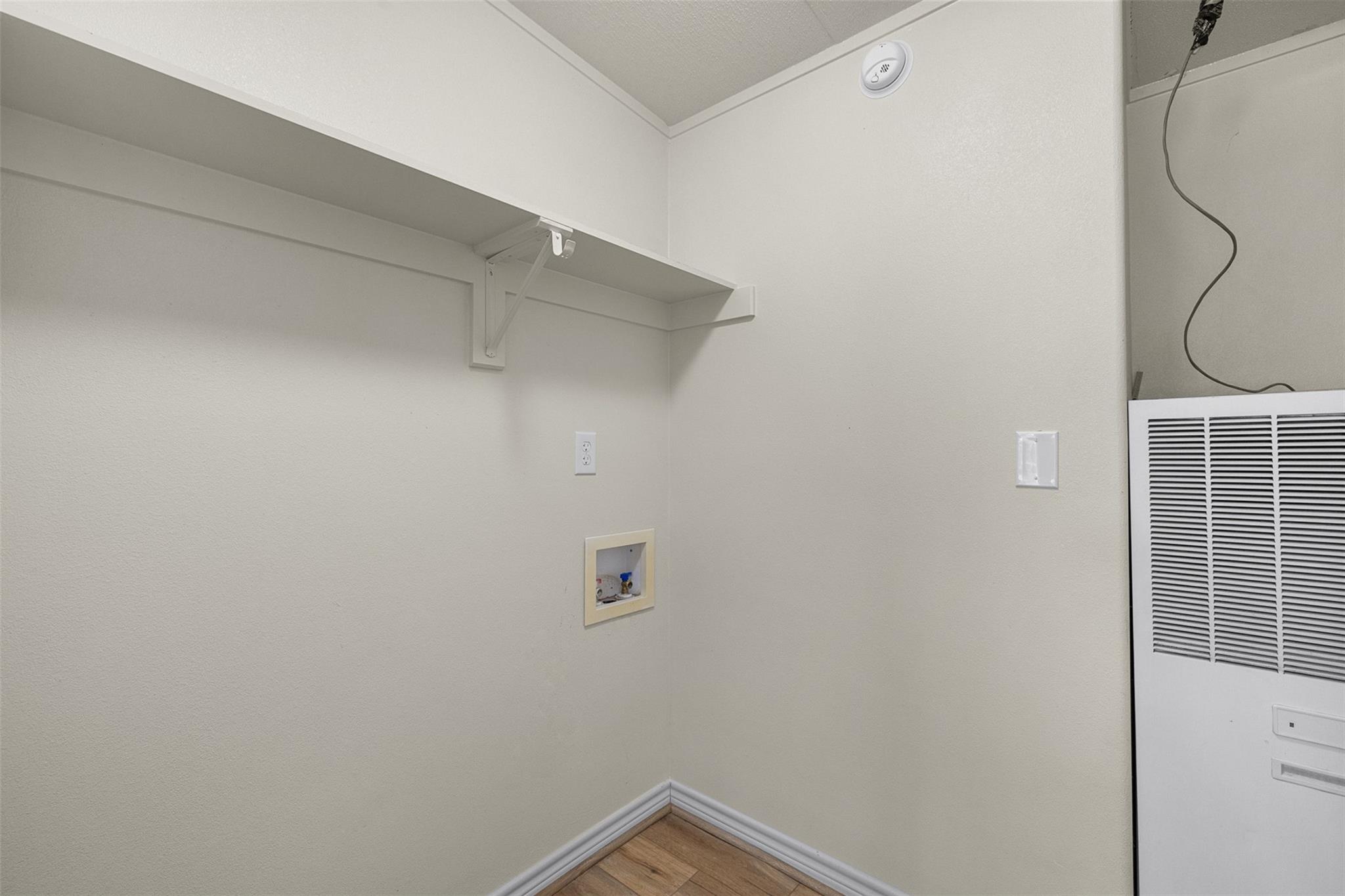 7441 County Road 144 None Property Photo 10