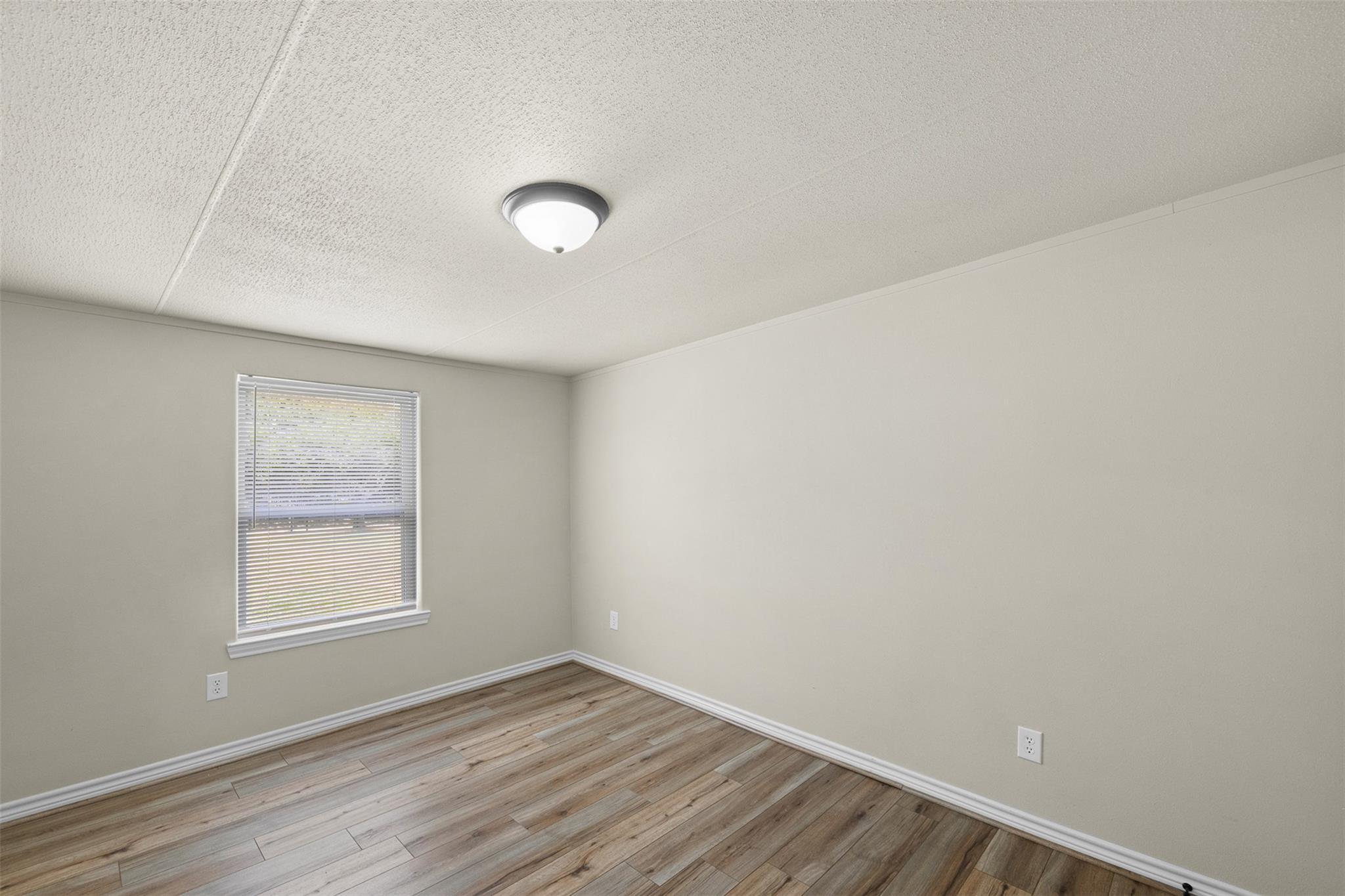 7441 County Road 144 None Property Photo 17