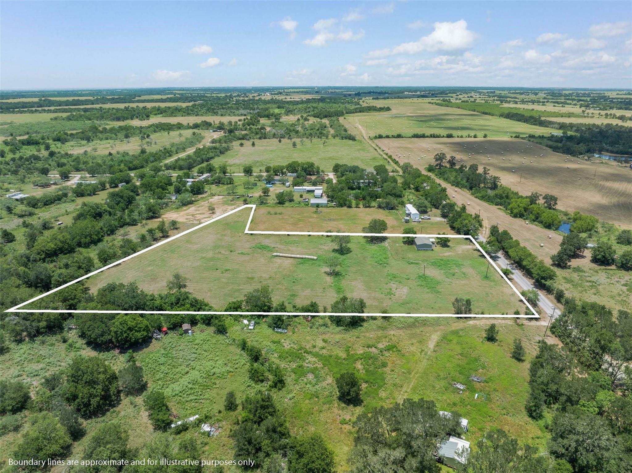 7441 County Road 144 None Property Photo 31