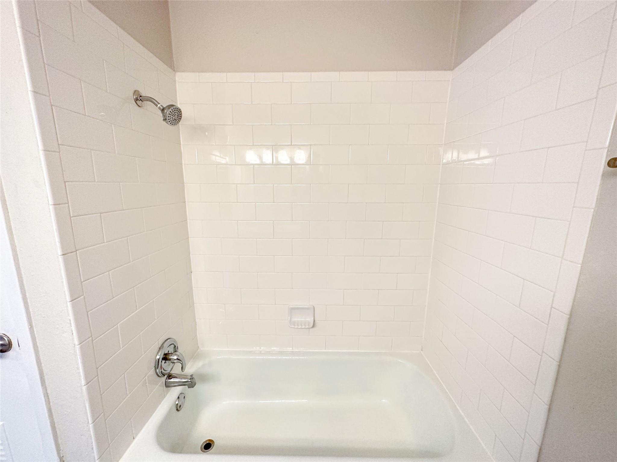 601 E Covington Dr #a & B Property Photo 33