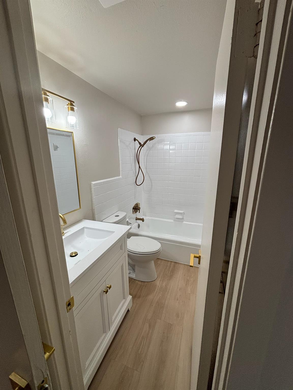 525 W Houston St #525 Property Photo 2