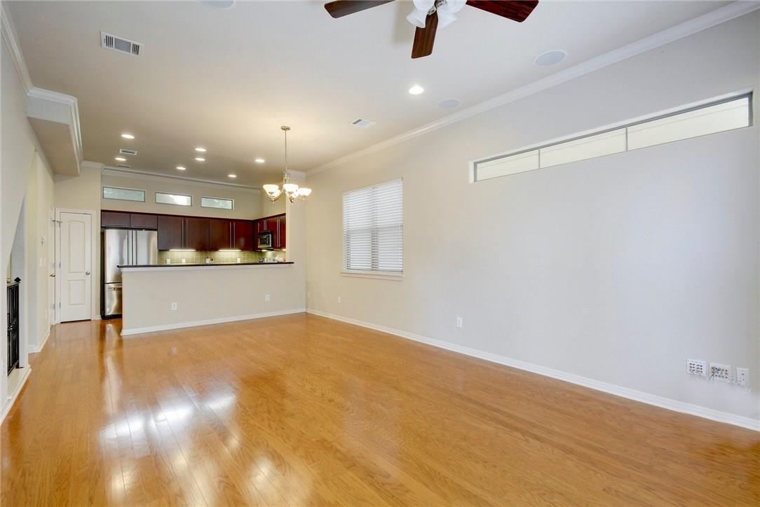 1115 Kinney Ave 13 Property Photo 10