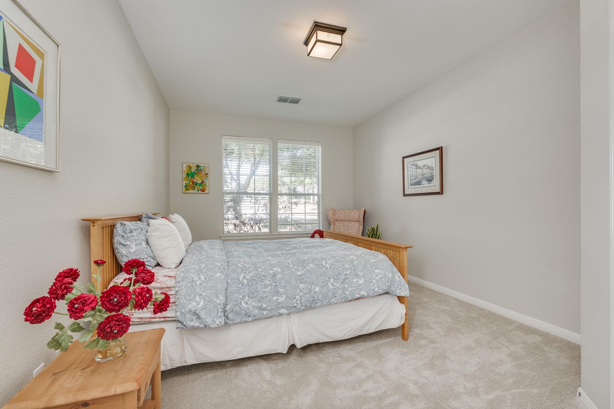 12213 Salida Del Sol Pass Property Photo 6