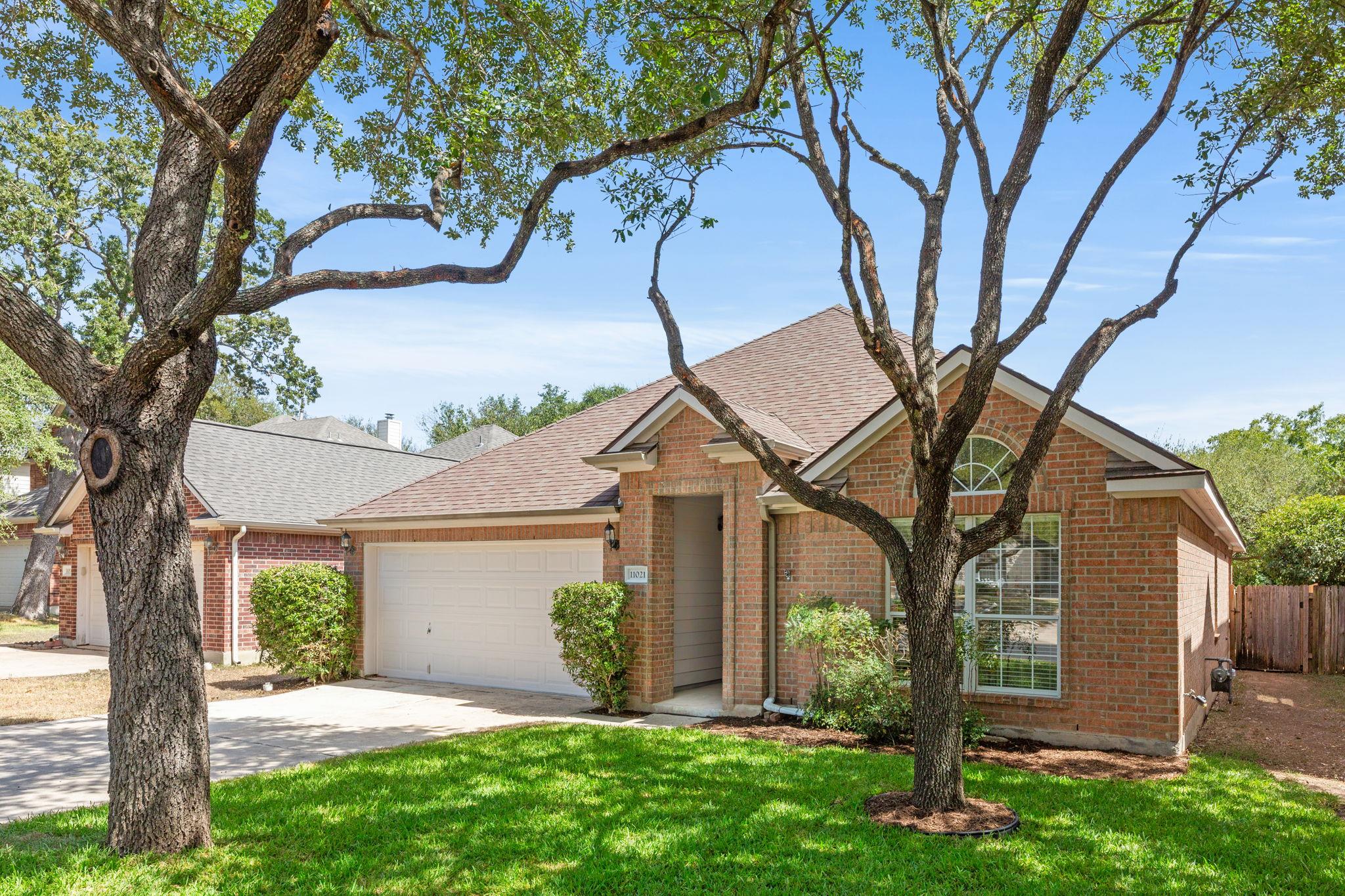 11021 Mint Julep Dr Property Photo 1