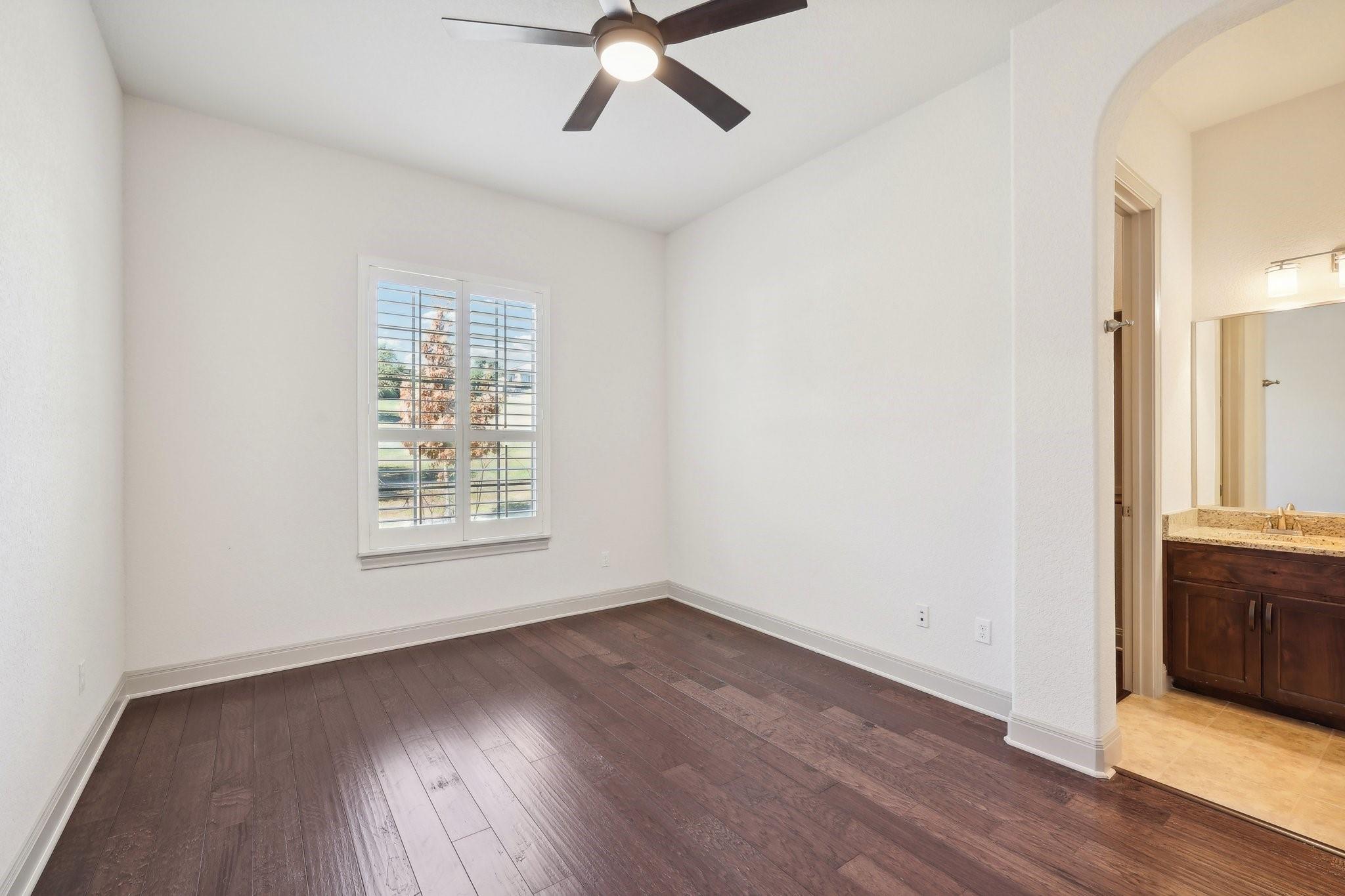 215 Questa Trl Property Photo 25