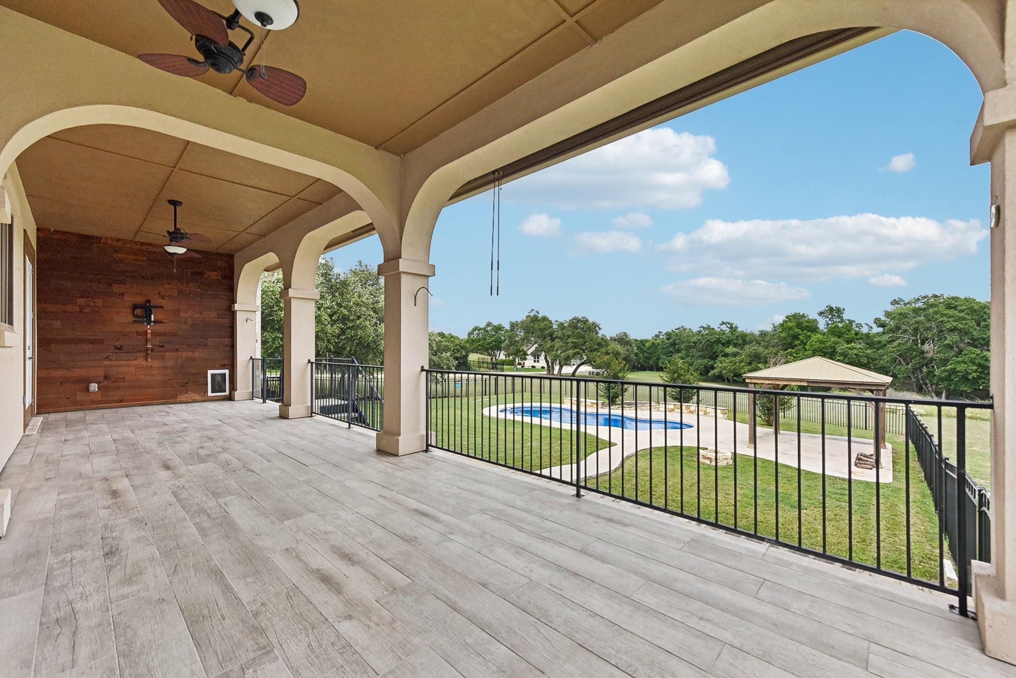 215 Questa Trl Property Photo 30