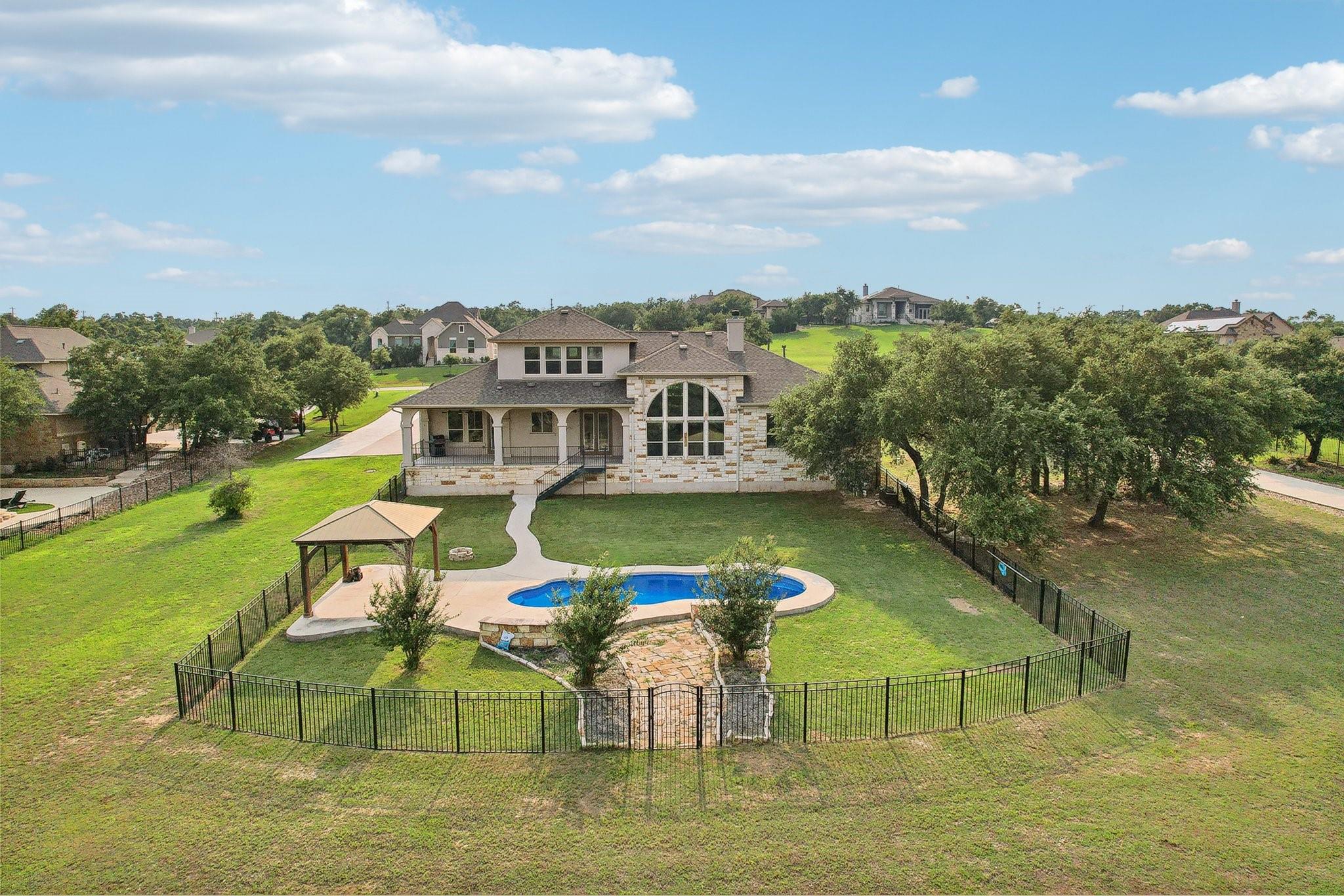 215 Questa Trl Property Photo 38