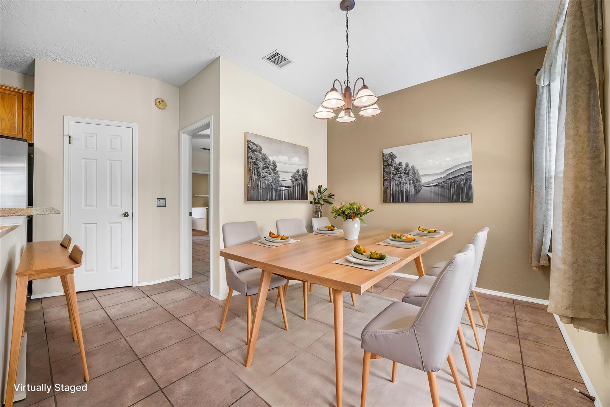 6661 Ruxton Ln Property Photo 11