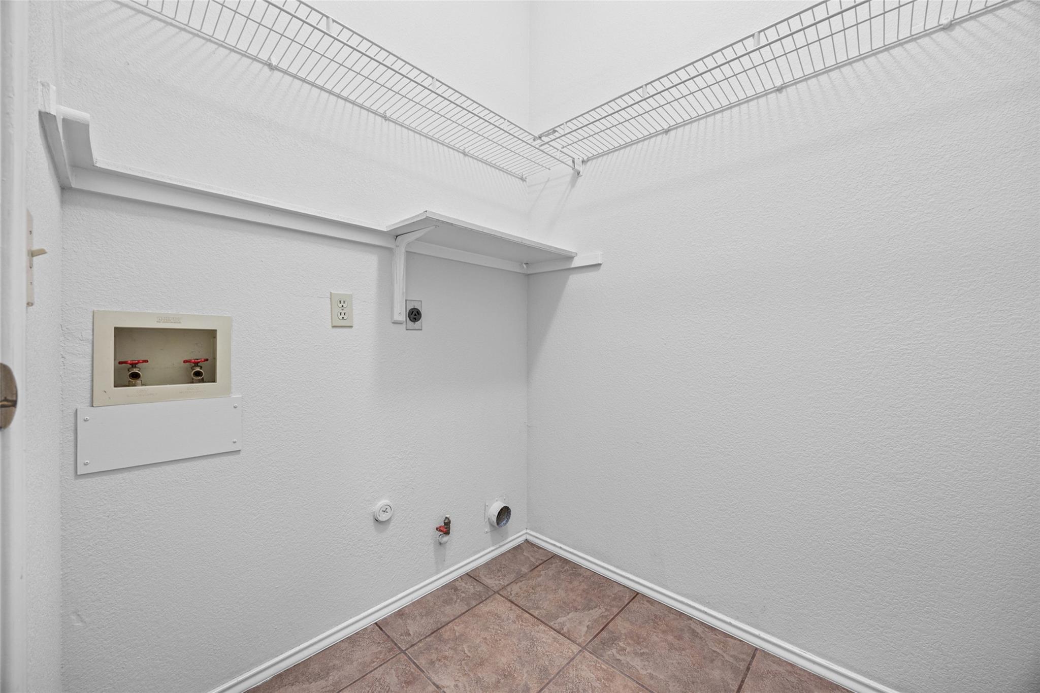 6661 Ruxton Ln Property Photo 16