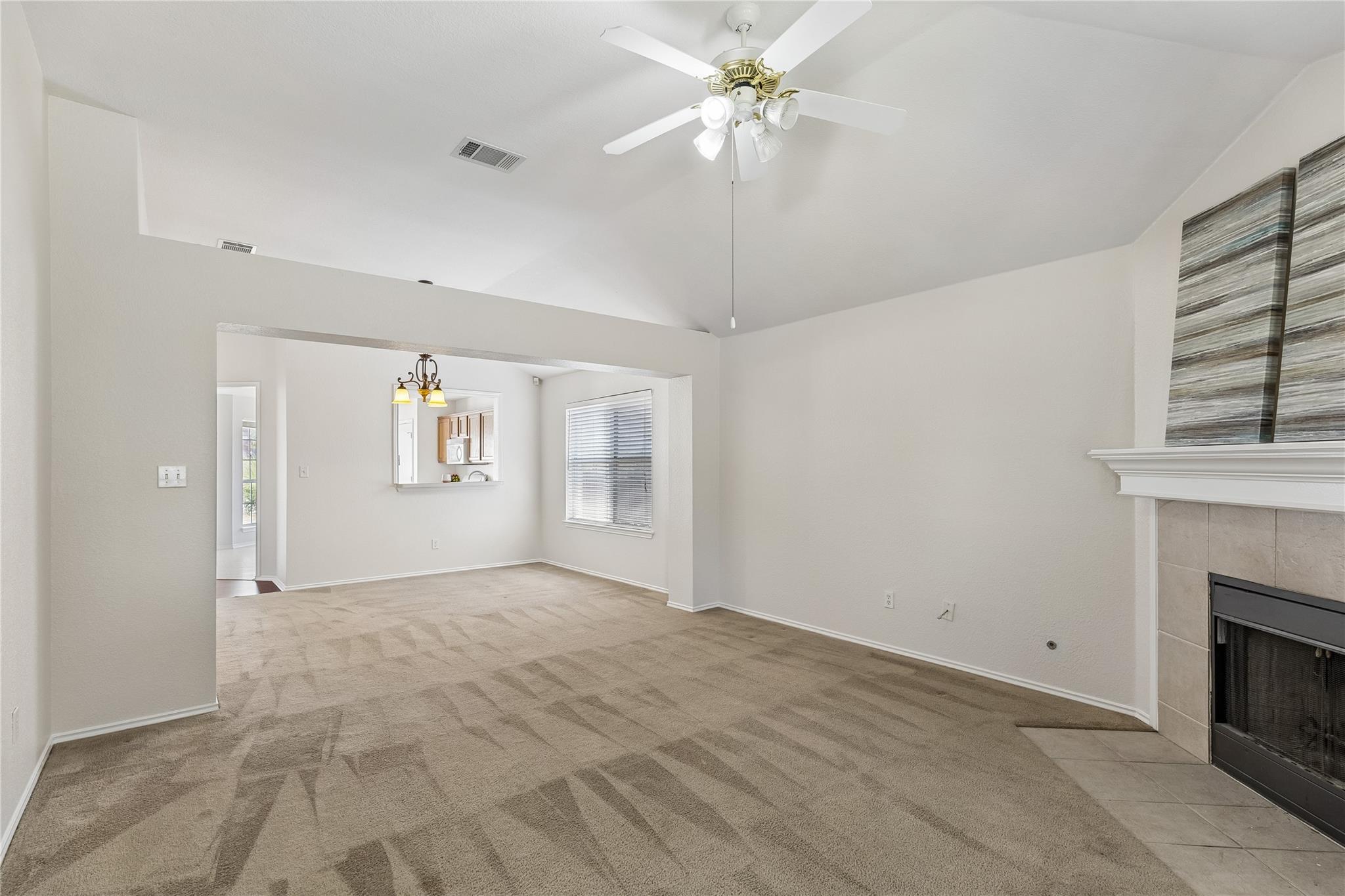 104 Cavalry Trl Property Photo 6