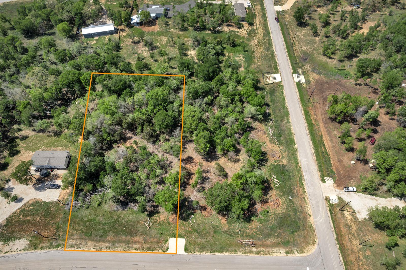114 Empire St Property Photo 1